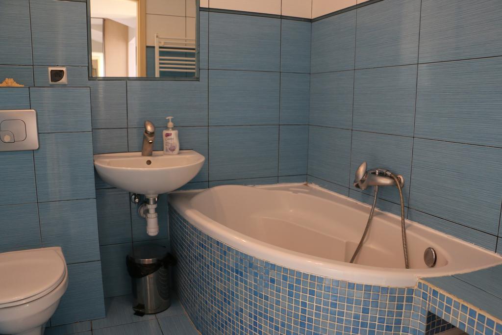 Apartament Pod Platanami Kołobrzeg Eksteriør billede